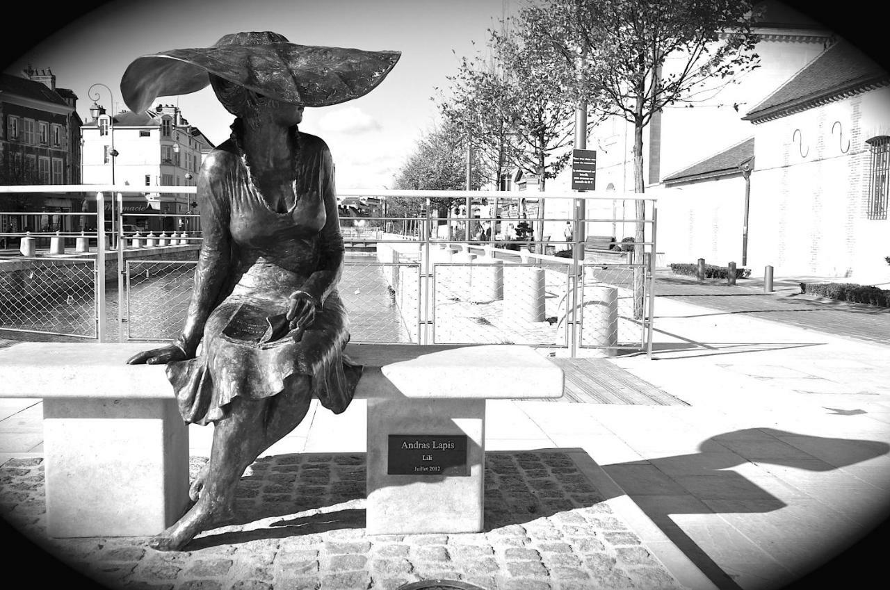 Au Coeur De Ville Troyes Buitenkant foto